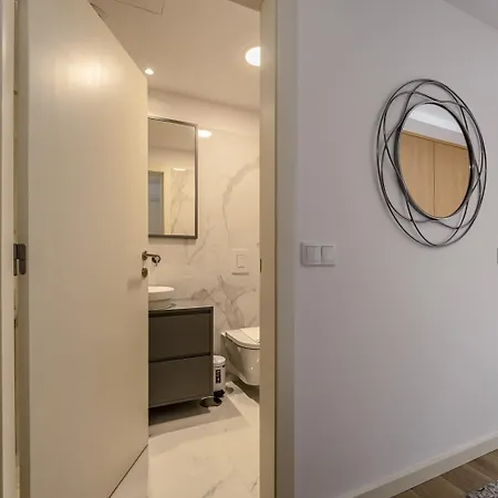 Nomad's Lux - 1bdr The Silent Nest In Bonfim Appartamento Oporto