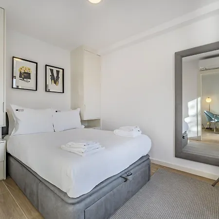 Nomad's Lux - 1bdr The Silent Nest In Bonfim Oporto